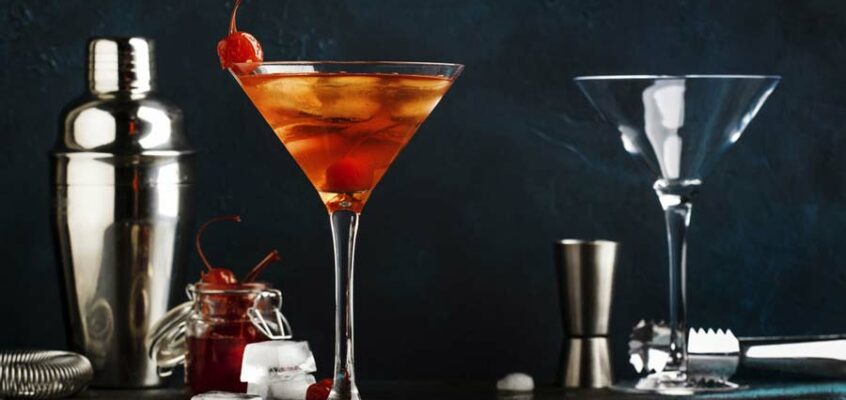 classic cocktail brandy manhattan